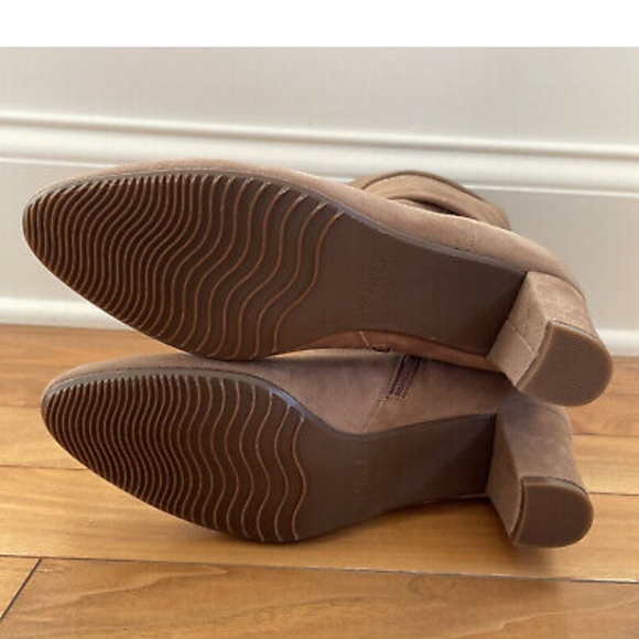 Vaneli Suede Taupe Delsie Boots 8M - Picture 5 of 5